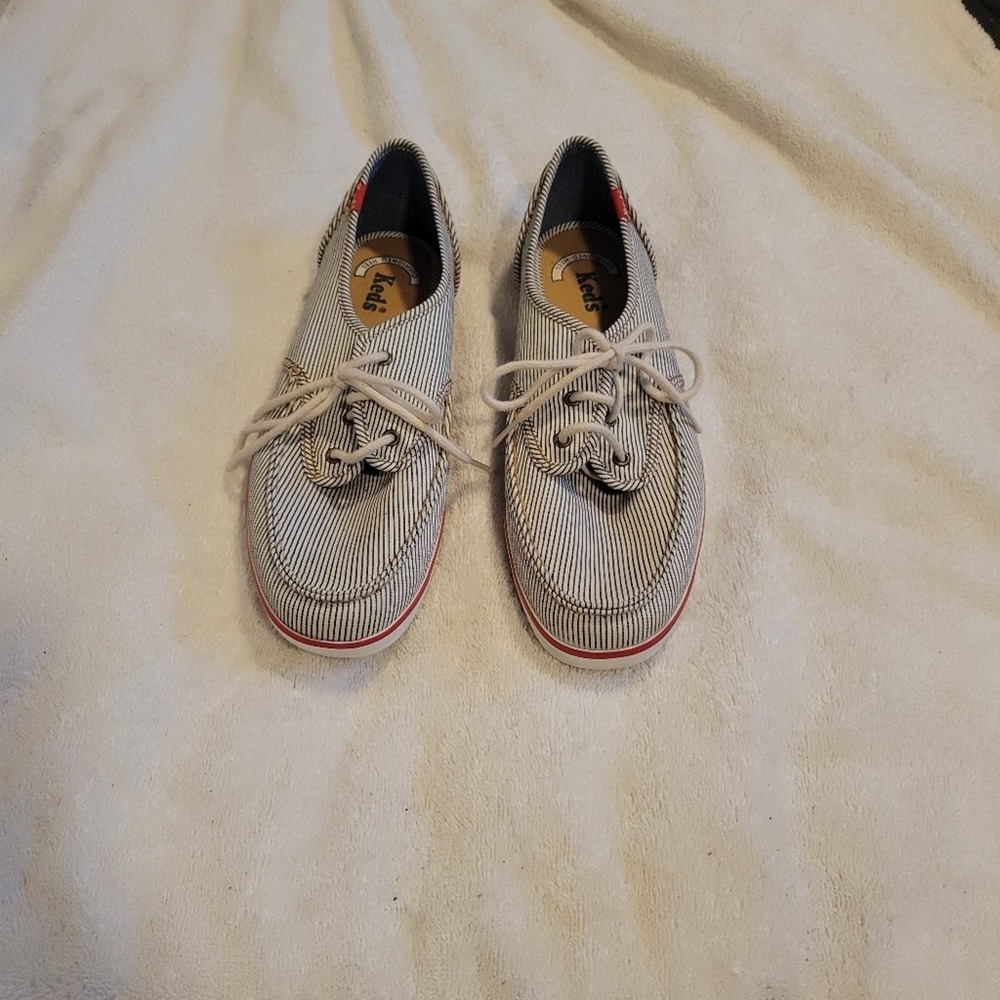 Keds Navy & White Stripe Sneakers Preppy‎ Coastal Women size 9.5